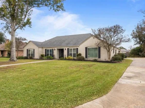 1258 Bayouwood, Lake Charles, LA 70605