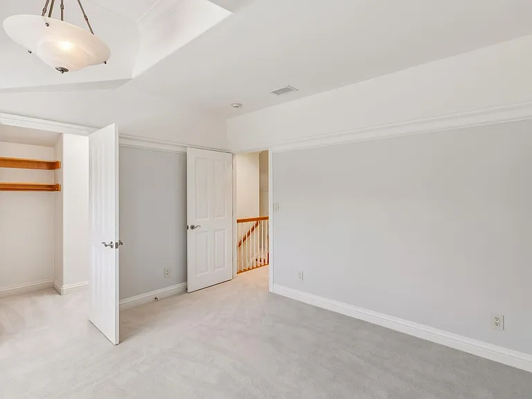 845 Windsor Dr — Photo 36