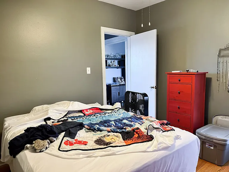 Glen4908 — Photo 13