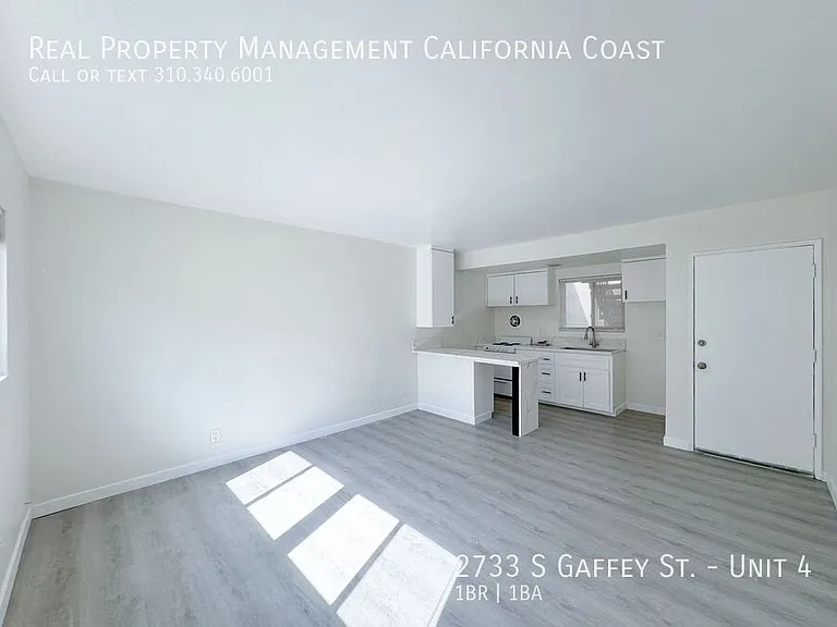 2733 S Gaffey St #4 — Photo 2