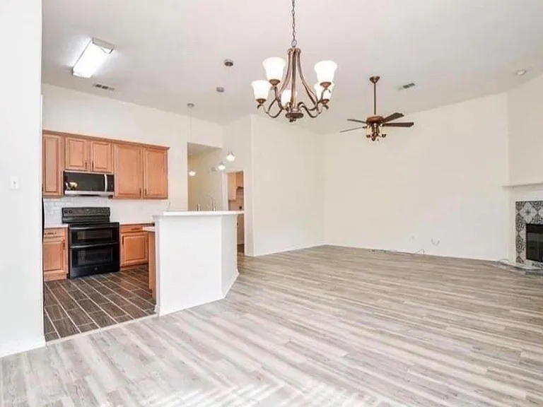 12755 Mill Ridge Dr #905 — Photo 5