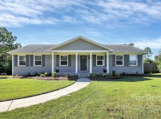 2530 Starnes Rd, Charlotte, NC 28214