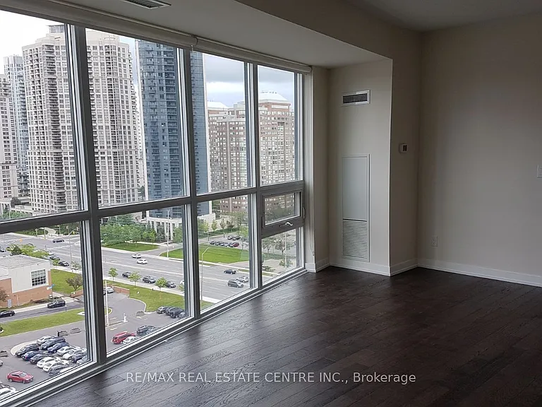 510 Curran Pl #1007 — Photo 13