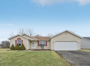 216 Fence Row Ln, South Charleston, OH 45368