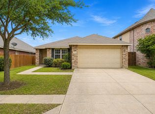 1312 Amazon Dr, Justin, TX 76247