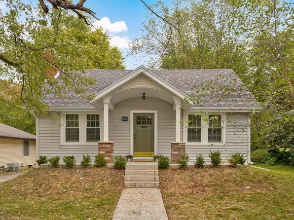 1141 E Meadowmere Street, Springfield, MO 65807