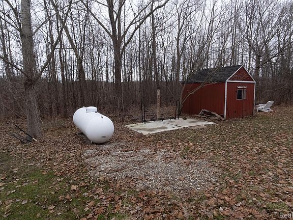 5th image of 5630 Custer Rd