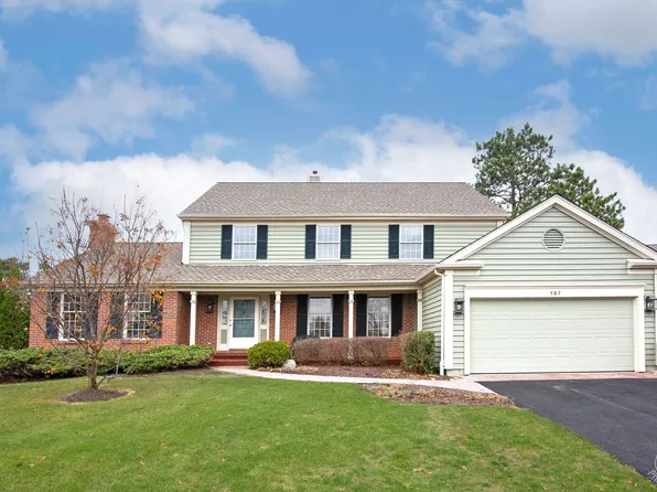 187 Rosslyn Ln, Inverness, IL 60067