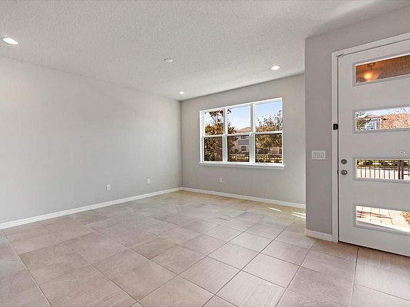 4th image of 2619 Palisade Blvd