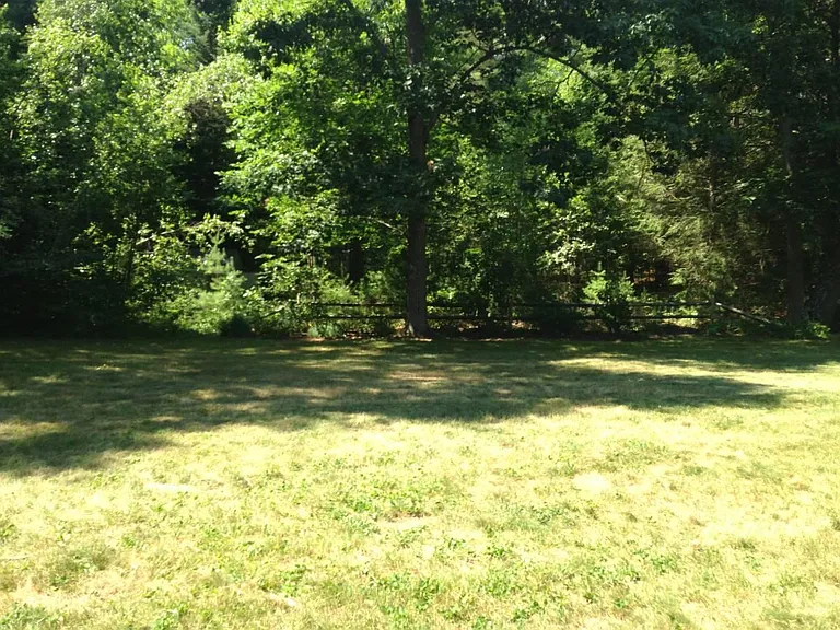 30 Longmeadow Rd — Photo 26