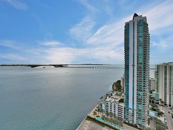 3rd image of 1155 Brickell Bay Dr APT 3103
