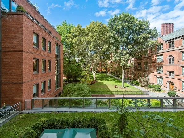 177 9th Avenue image 8 of 12