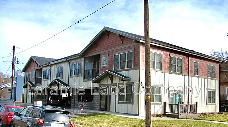 1st image of 1403 E Gibbon St #202