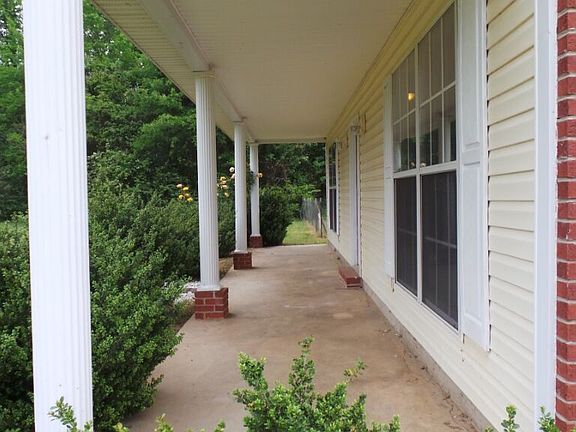 4th image of 425 Eulie Dr