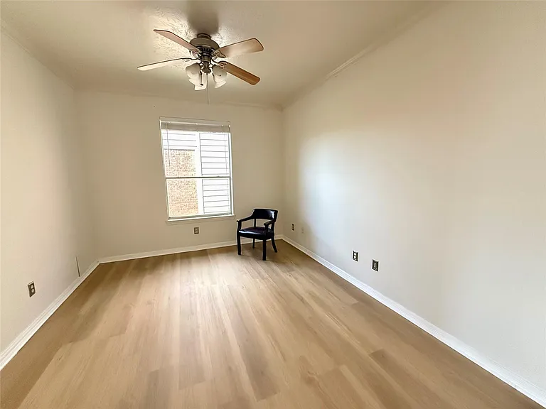 2507 Jasmine Ridge Ct — Photo 13