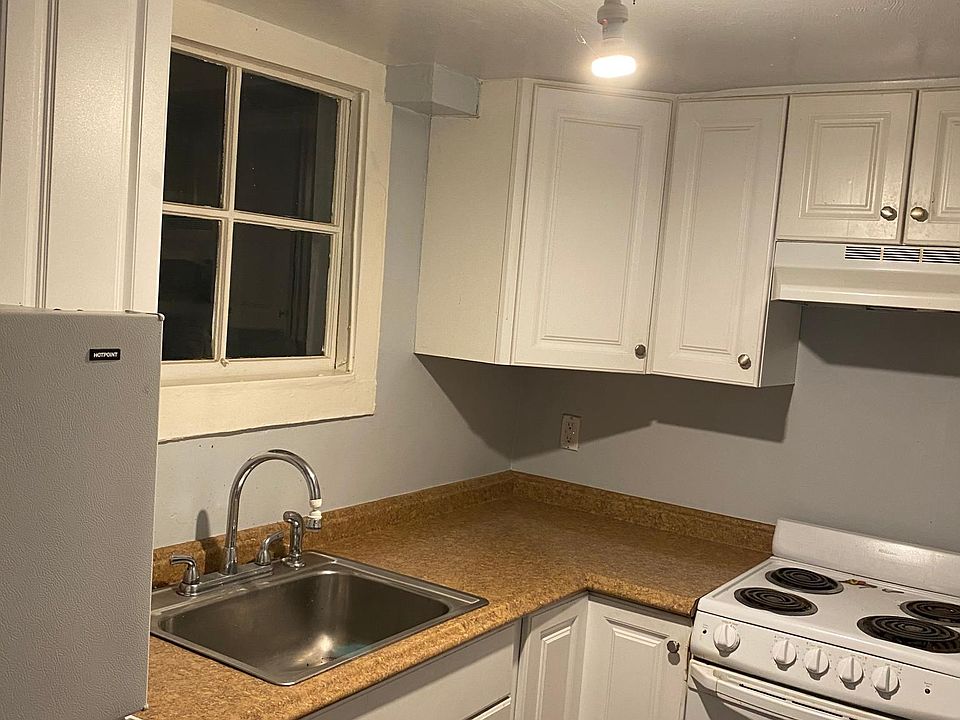 1st image of 118 Chenery St #A