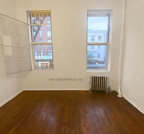 2nd image of 221 Avenue A