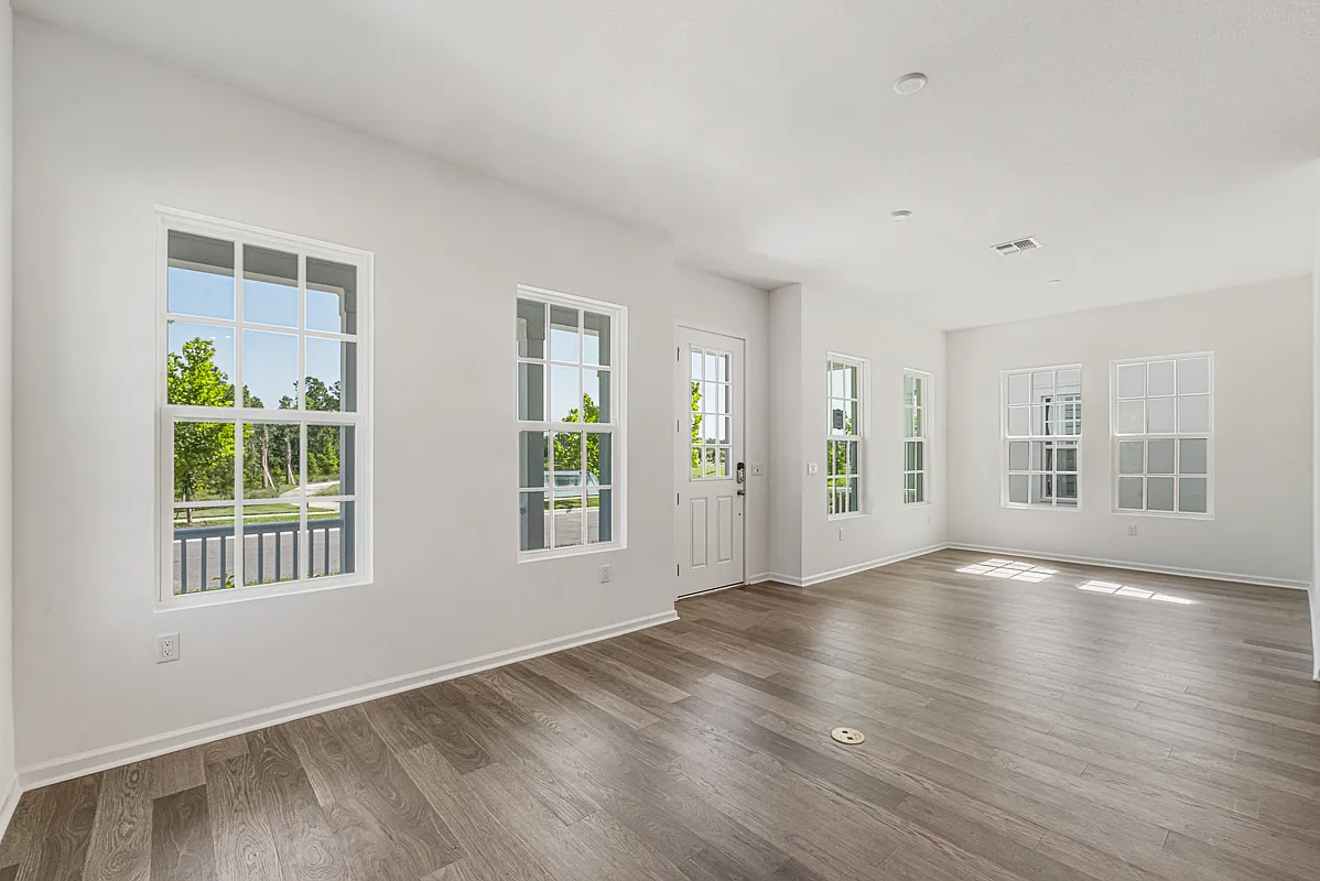 3 bed, 1671 sqft, $4,300 — Photo 2