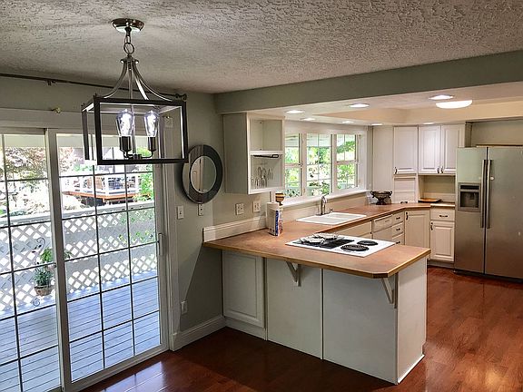 5th image of 8507 NE 27th Ave