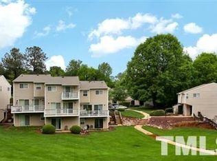 4000 Twickenham Ct APT 303, Raleigh, NC 27613