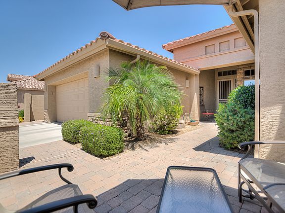 3rd image of 9320 E Arrowvale Dr