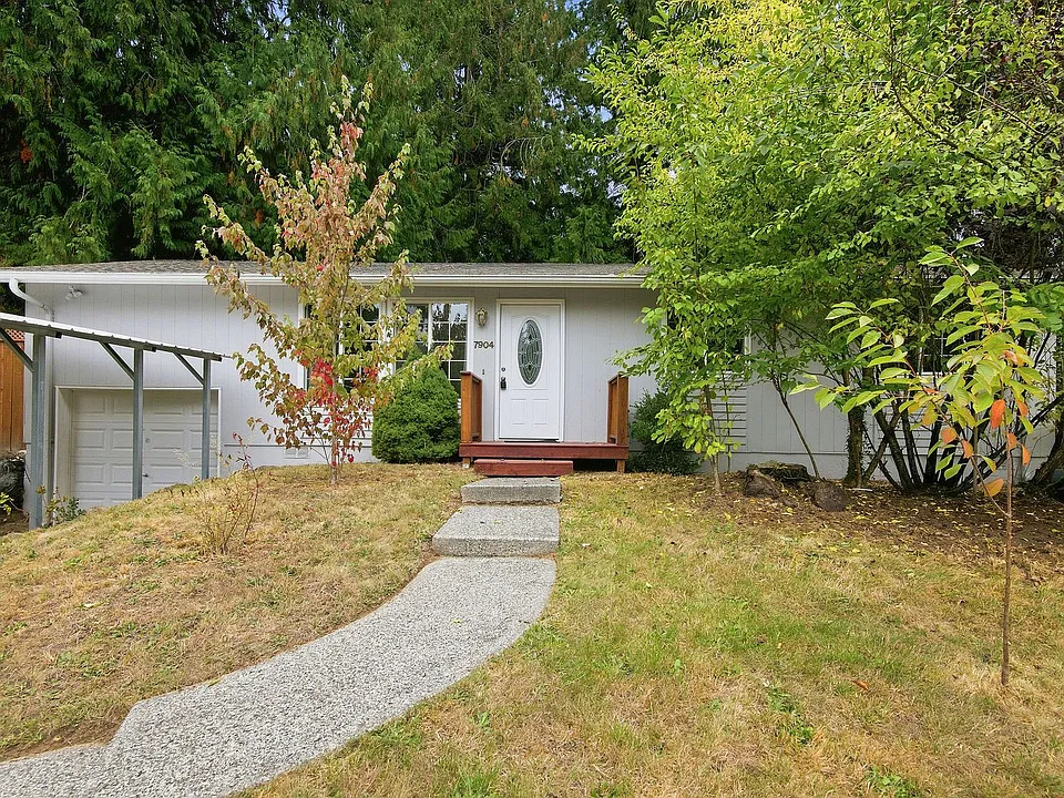 7904 207th Pl NE