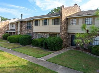 2434 Shadowbrook Dr, Baton Rouge, LA 70816