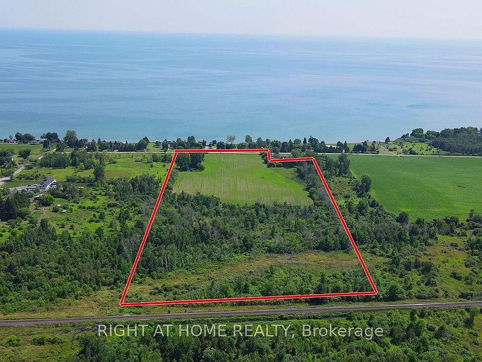 2nd image of 418 Victoria Beach Rd