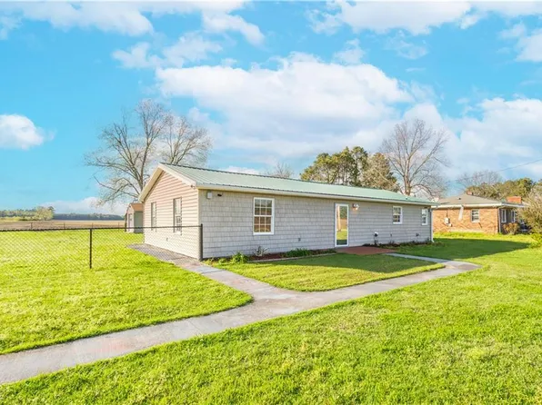 225 Old Hickory Rd, Hertford, NC 27944