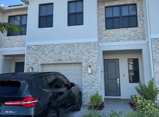 141 NE 13th Ter, Homestead, FL 33033