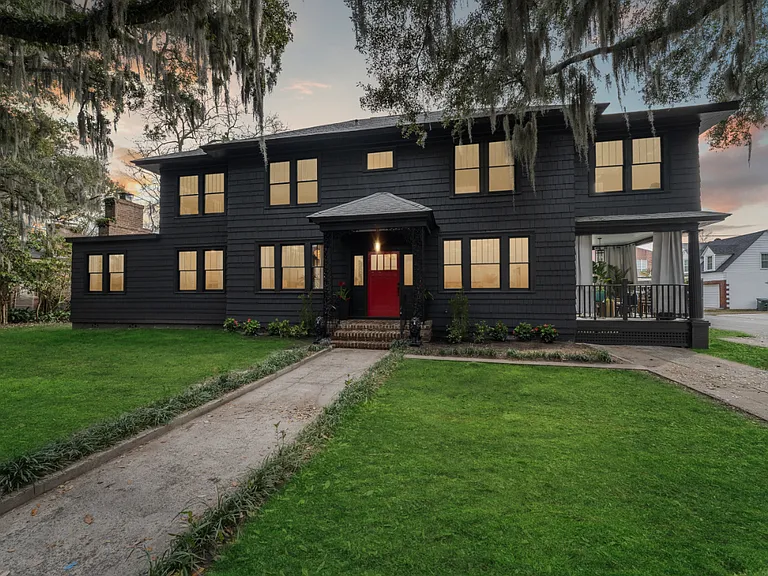 301 Washington Ave — Photo 27