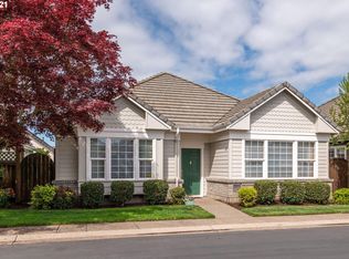 3370 Lake Wood Dr, Eugene, OR 97408