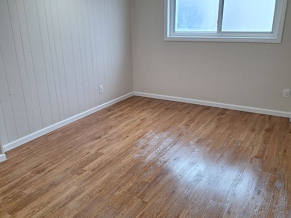 4th image of 9 Quaker Rd #Ll