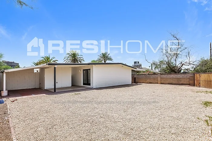 1314 E Del Rio Dr — Photo 12