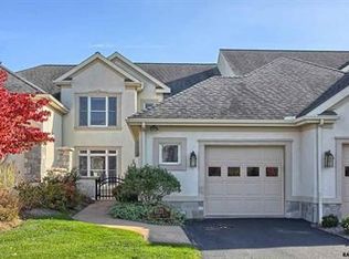 1021 Crest Way, York, PA 17403