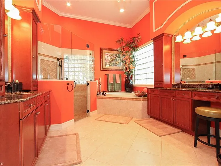 22033 Natures Cove Ct — Photo 9