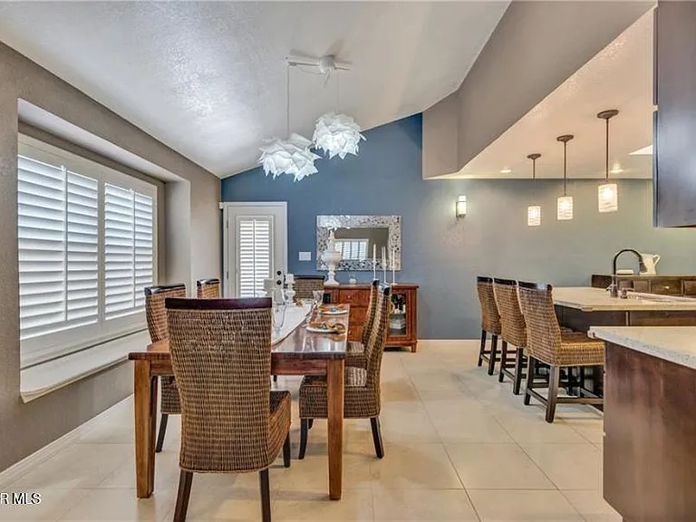 7067 Crown Ridge Dr — Photo 17