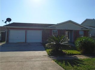 3144 Barbwood Dr, Harvey, LA 70058