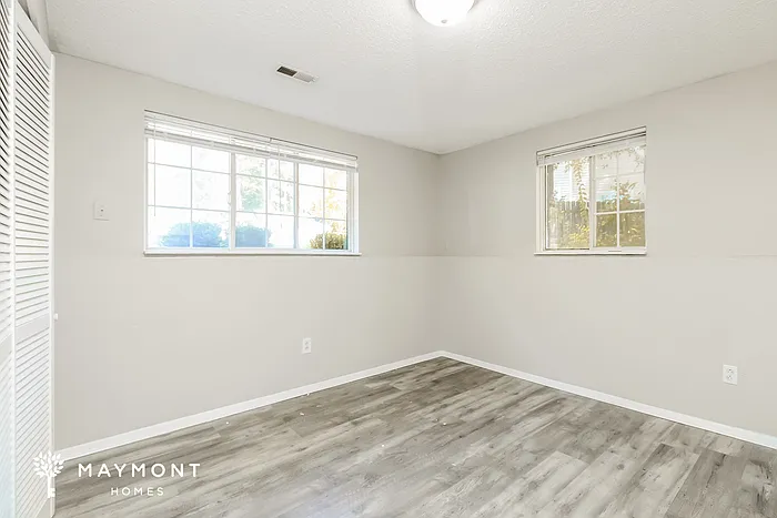 110 Compass Ln — Photo 13