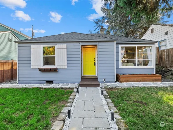 2736 49th Avenue SW, Seattle, WA 98116