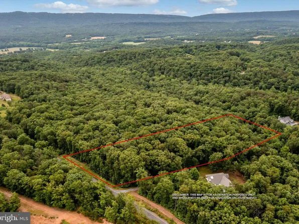 Fable Rd, Hedgesville, WV 25427