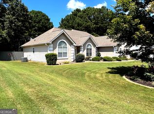 90 Merion Way, Newnan, GA 30265