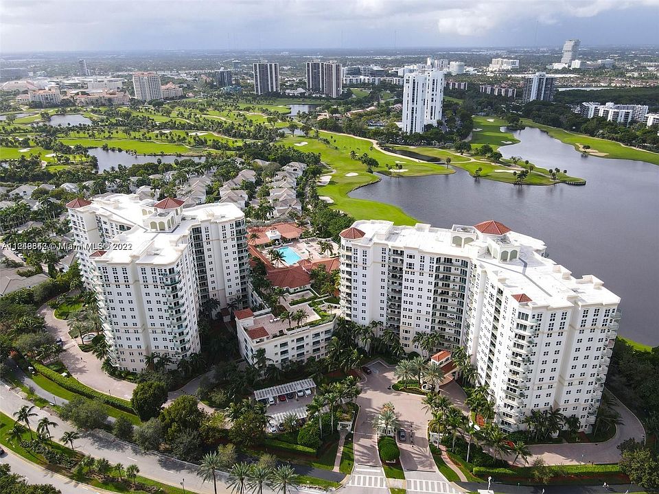 1st image of 2000 E Country Club Dr