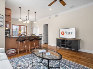 2117 W Irving Park Rd #2R, Chicago, IL 60618