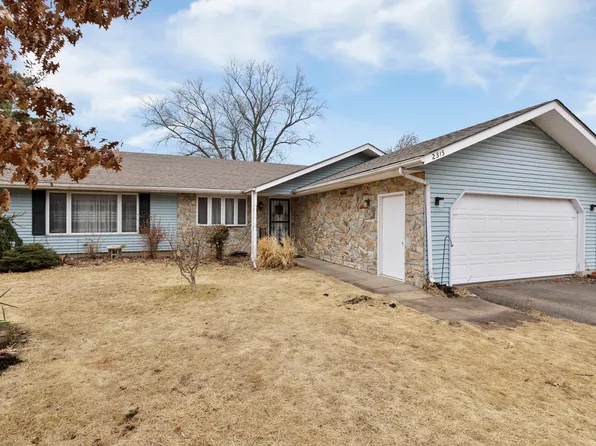 2315 Welworth Ave, Rockford, IL 61108