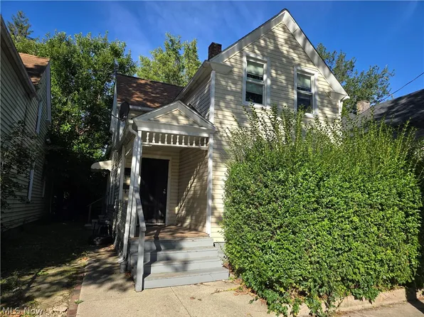 1030 E 72nd St, Cleveland, OH 44103