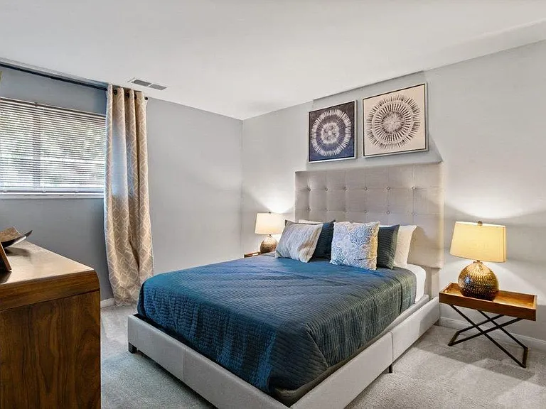 Gwynn Oaks Landing Apartments and Townhomes — Photo 9