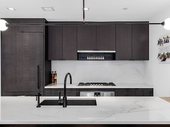 3rd image of 55 W 17th St APT 405