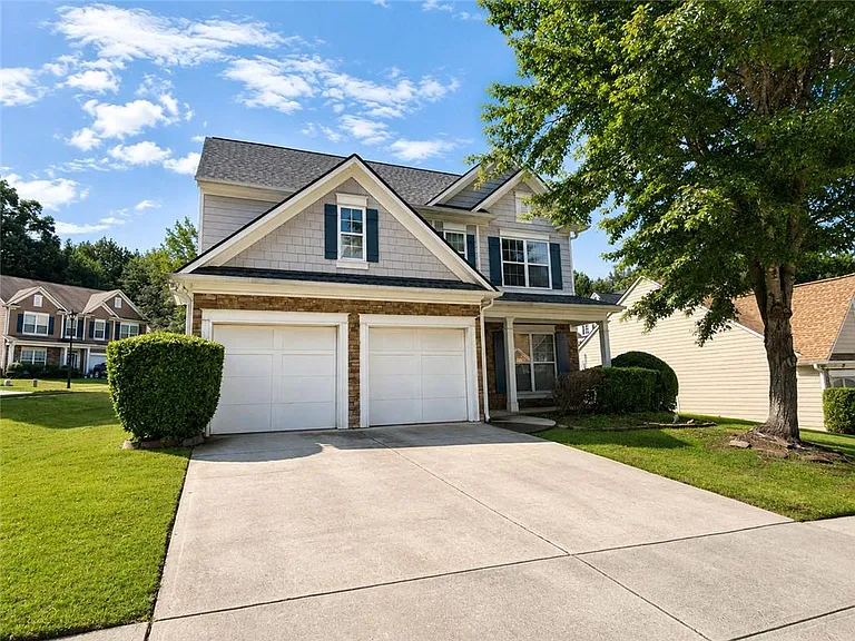 2268 White Alder Dr — Photo 1