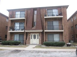 1927 Michigan City Rd APT 2W, Calumet City, IL 60409